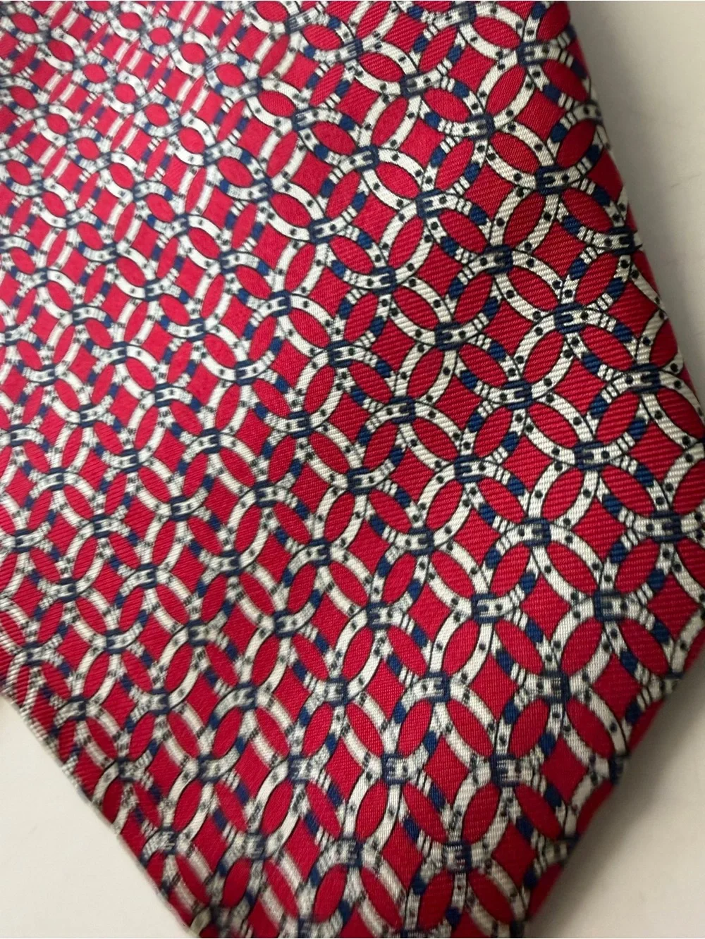 Men's Red Interlocking Geometric Tie